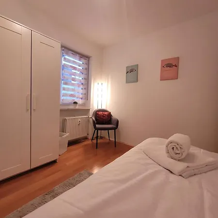 21117 Apartment